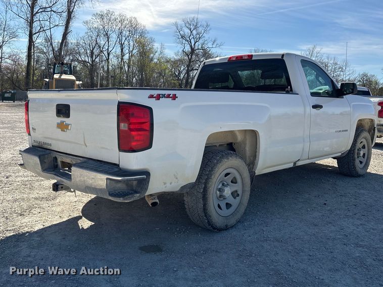 image for item DT0105 2018 Chevrolet Silverado 1500 pickup truck