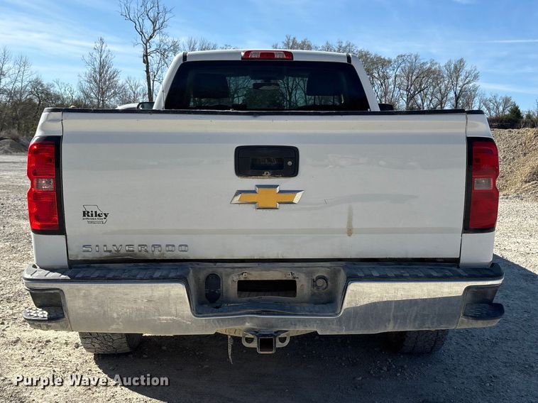 image for item DT0105 2018 Chevrolet Silverado 1500 pickup truck
