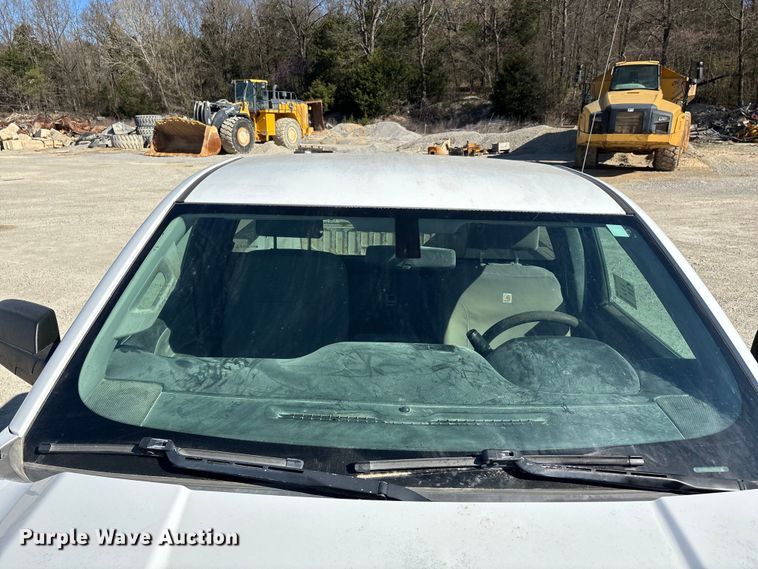 image for item DT0105 2018 Chevrolet Silverado 1500 pickup truck