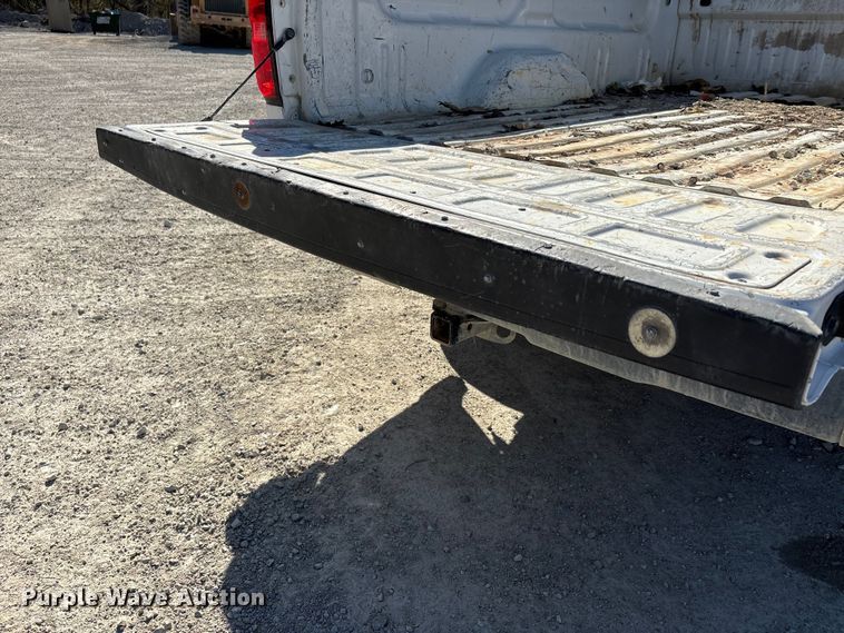 image for item DT0105 2018 Chevrolet Silverado 1500 pickup truck