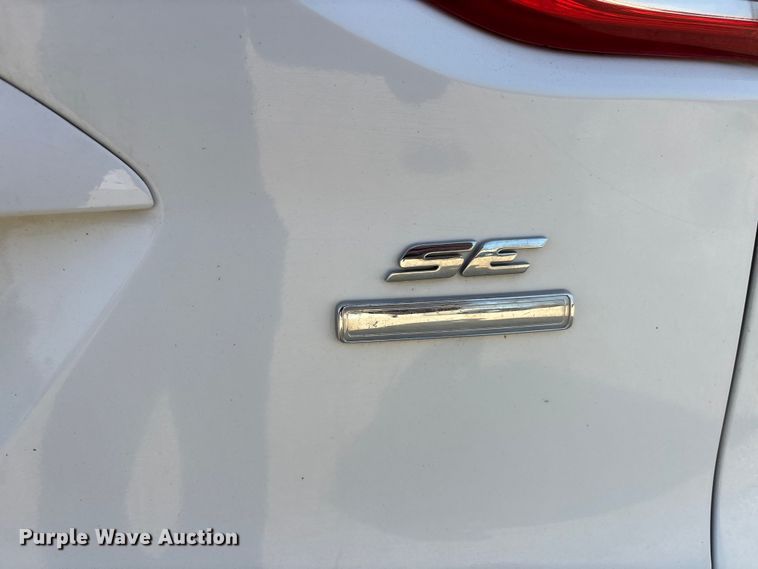 image for item DT0113 2014 Ford Escape SE SUV