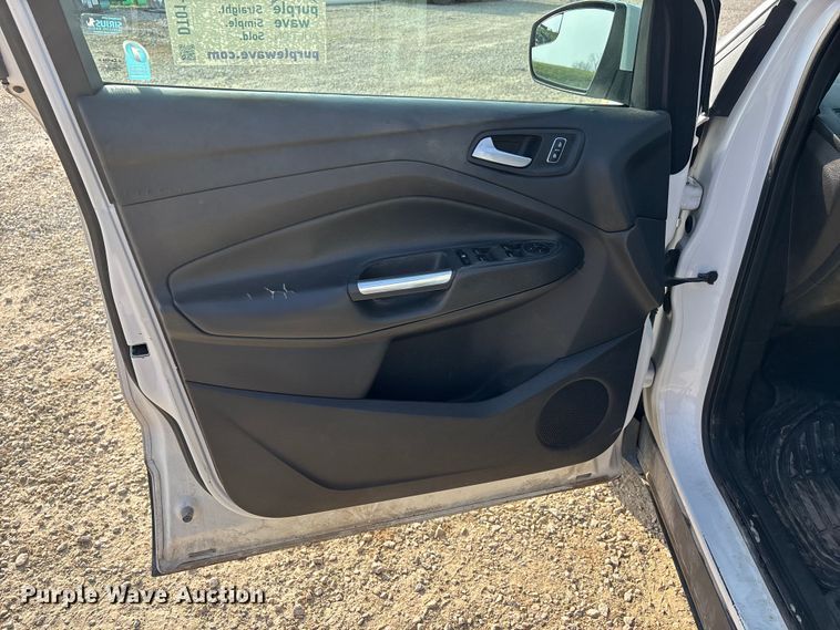 image for item DT0113 2014 Ford Escape SE SUV