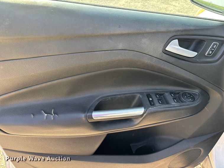 image for item DT0113 2014 Ford Escape SE SUV