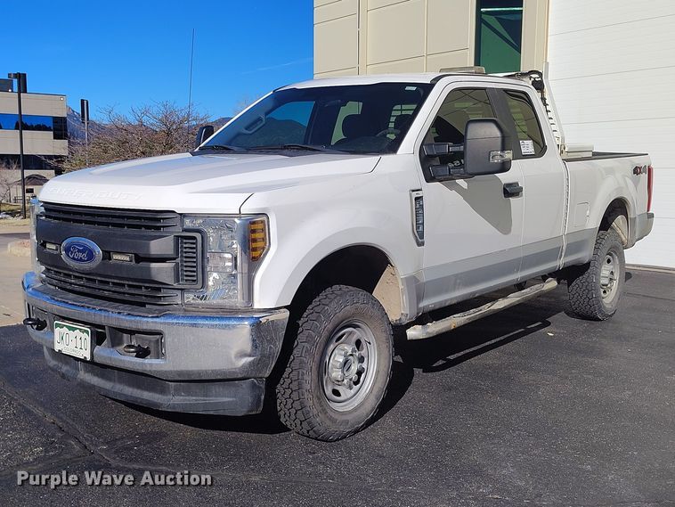 image for item DT0979 2018 Ford F250 Super Duty Ext. Cab pickup truck