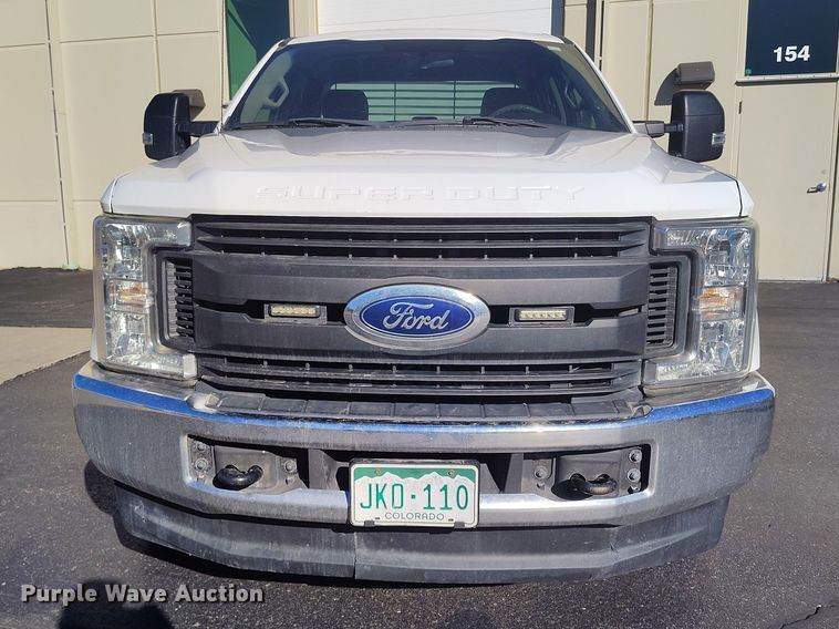 image for item DT0979 2018 Ford F250 Super Duty Ext. Cab pickup truck