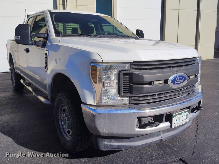 image for item DT0979 2018 Ford F250 Super Duty Ext. Cab pickup truck