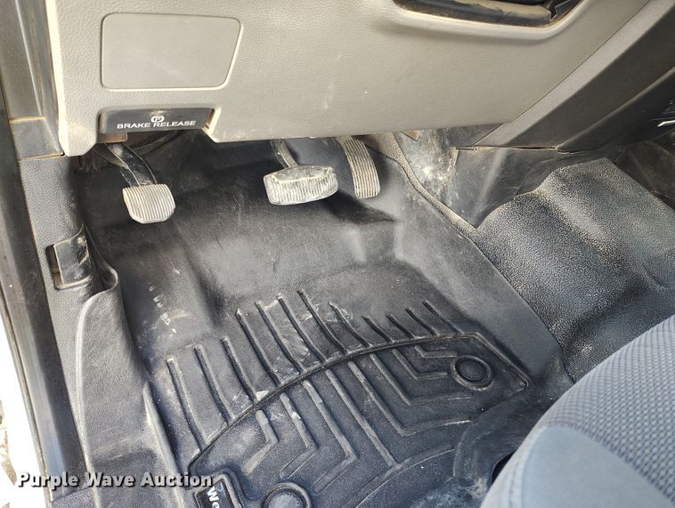 image for item DT0979 2018 Ford F250 Super Duty Ext. Cab pickup truck