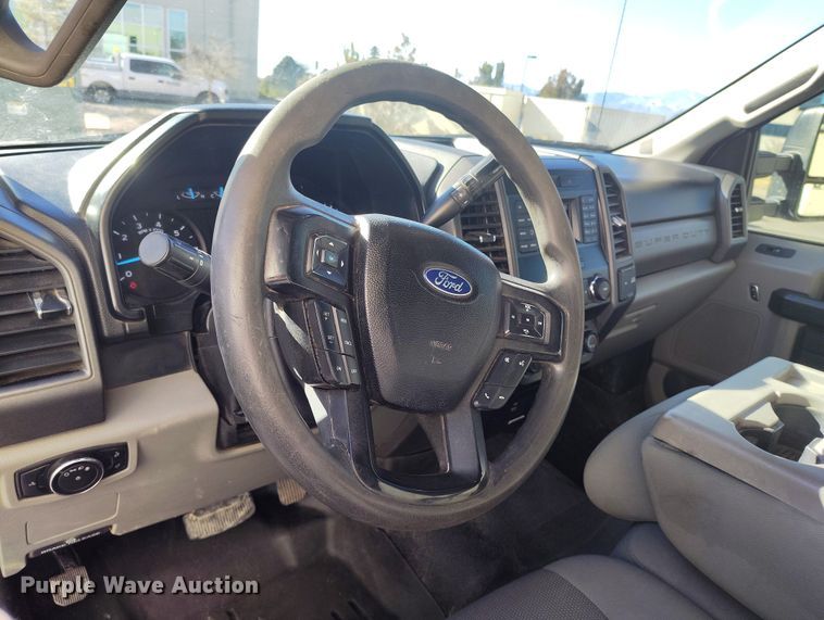 image for item DT0979 2018 Ford F250 Super Duty Ext. Cab pickup truck