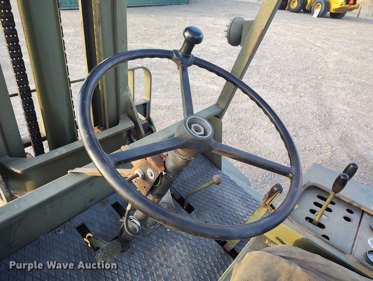 image for item DT0988 1985 Still DFG 8/3318 forklift