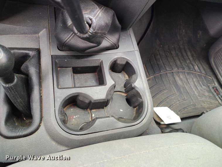 image for item DT0996 2006 Dodge Ram 3500 Crew Cab pickup truck