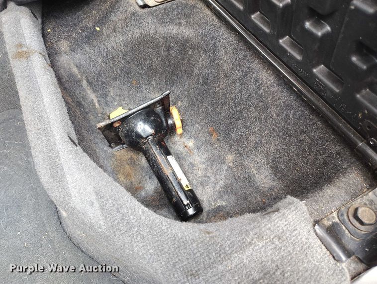 image for item DT0996 2006 Dodge Ram 3500 Crew Cab pickup truck