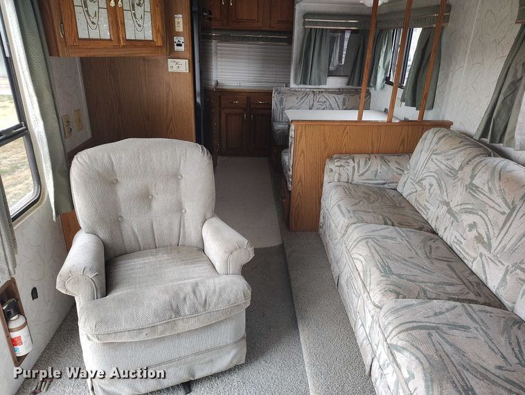 image for item DT0999 1997 Jayco 2630 camper