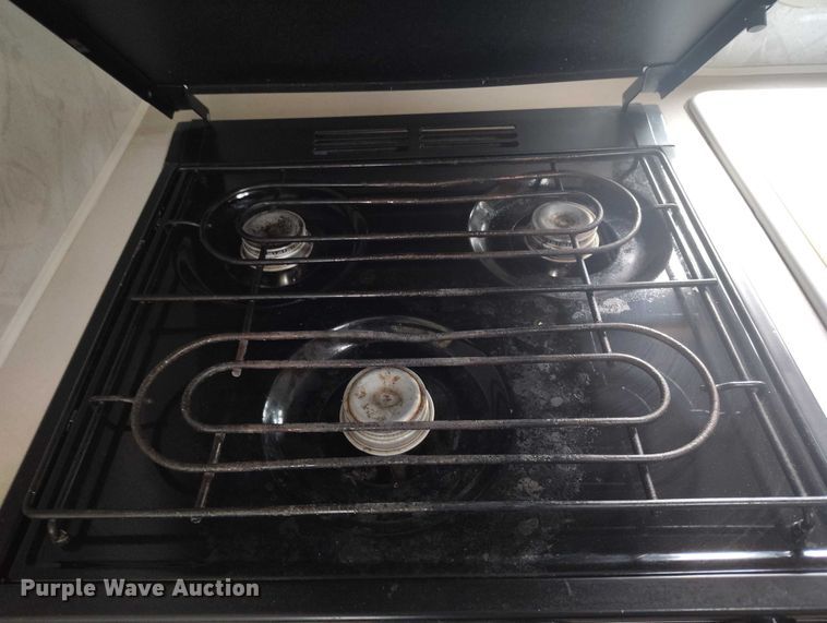 image for item DT0999 1997 Jayco 2630 camper