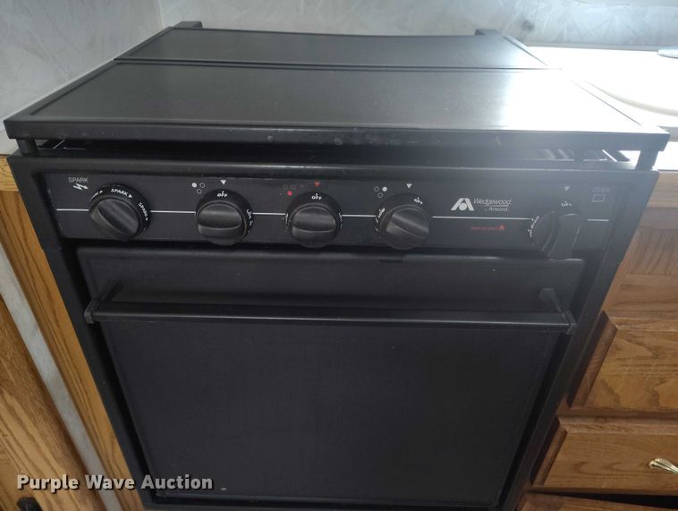 image for item DT0999 1997 Jayco 2630 camper