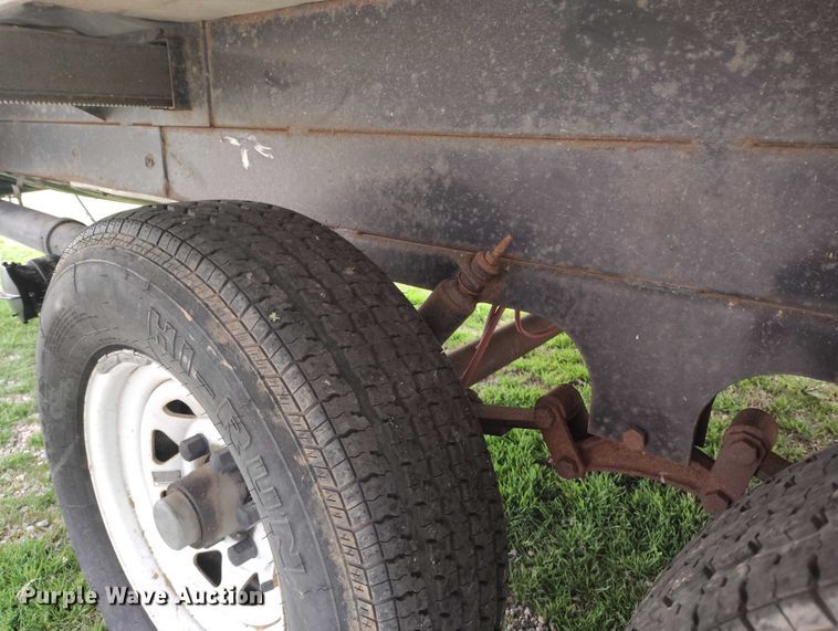 image for item DT0999 1997 Jayco 2630 camper