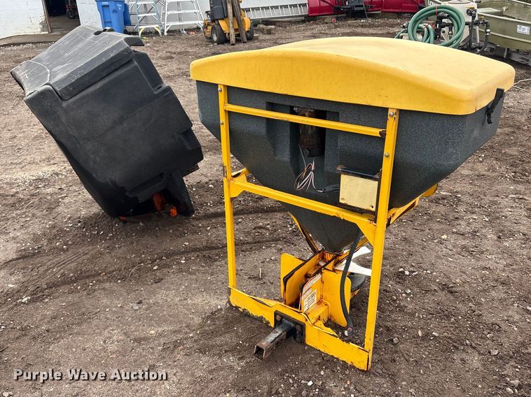 image for item DT2862 (2) spreaders