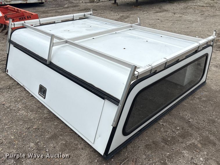 image for item DT2863 Leer pickup truck topper