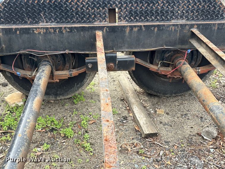 image for item DT2864 2011 Hudson equipment trailer