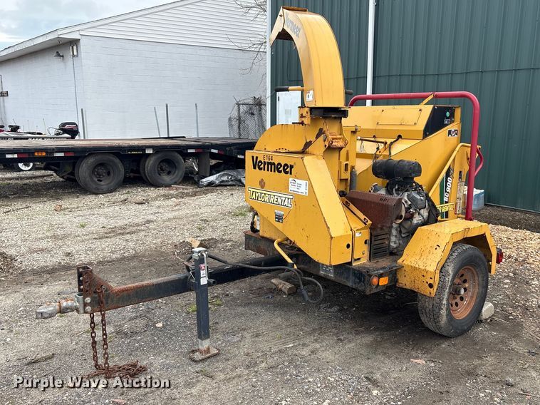image for item DT2866 2012 Vermeer BC900XL wood chipper
