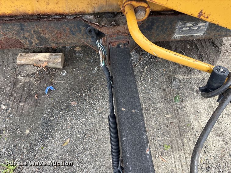 image for item DT2866 2012 Vermeer BC900XL wood chipper