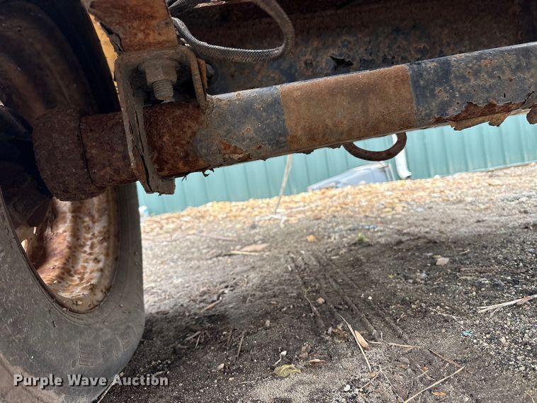 image for item DT2866 2012 Vermeer BC900XL wood chipper