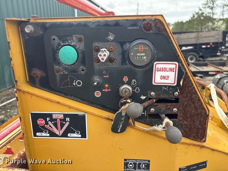 image for item DT2866 2012 Vermeer BC900XL wood chipper