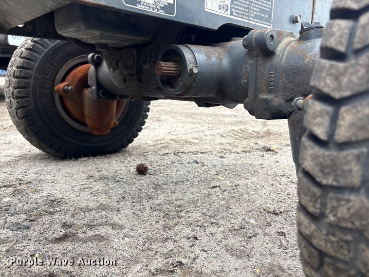 image for item DT2867 Kubota BX1830 MFWD tractor