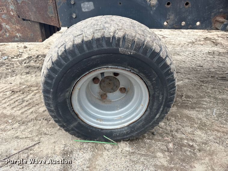 image for item DT2867 Kubota BX1830 MFWD tractor