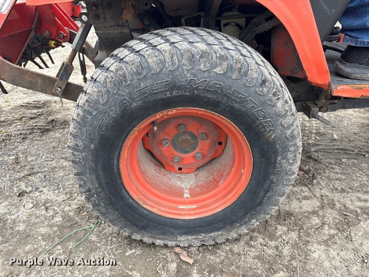 image for item DT2867 Kubota BX1830 MFWD tractor