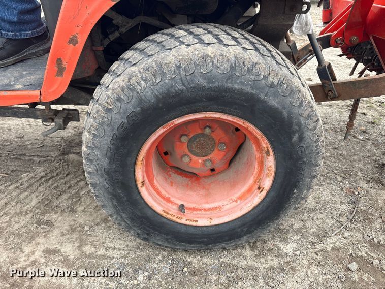 image for item DT2867 Kubota BX1830 MFWD tractor