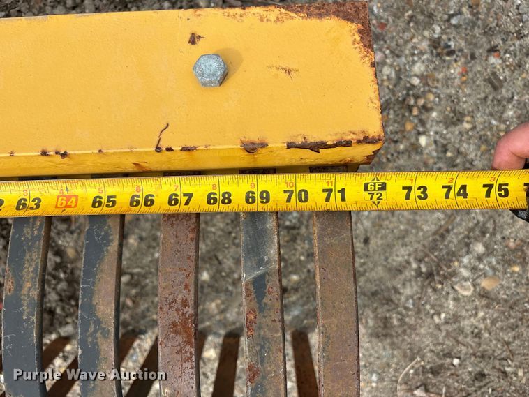 image for item DT2867 Kubota BX1830 MFWD tractor