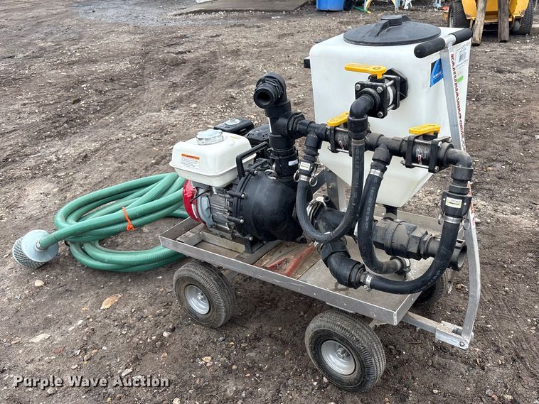 image for item DT2872 Banjo pump