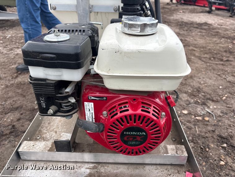 image for item DT2872 Banjo pump