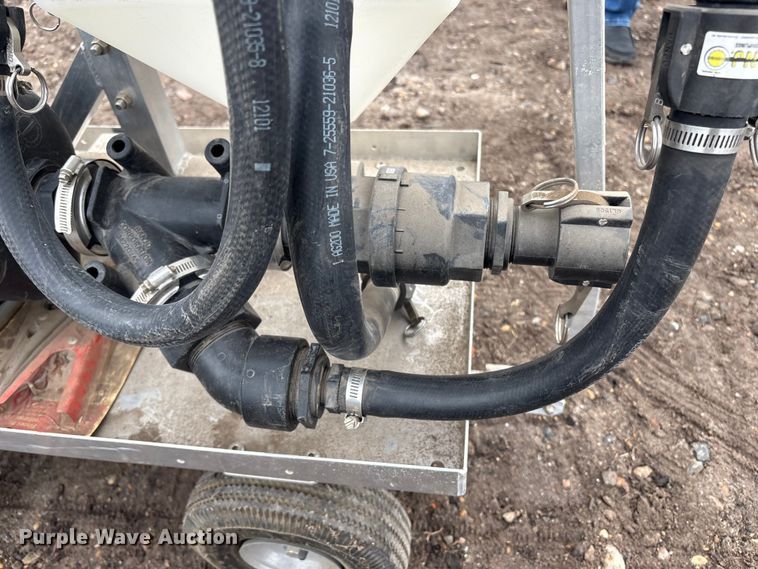 image for item DT2872 Banjo pump