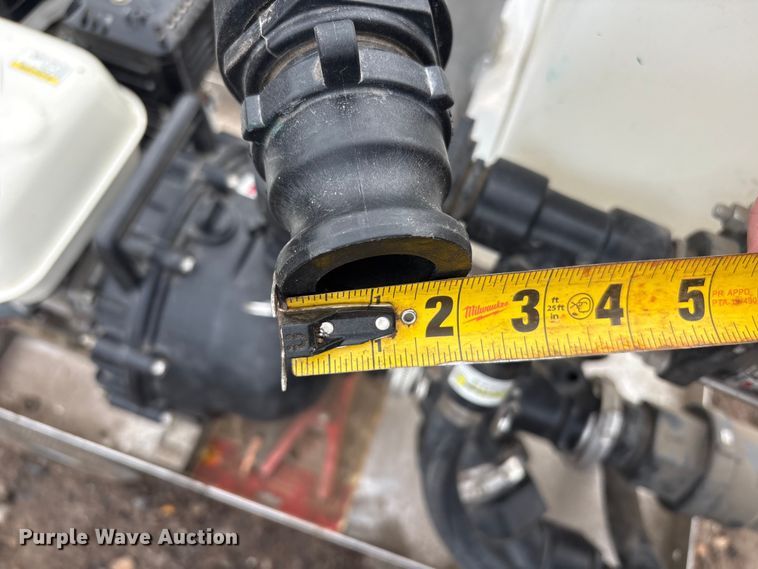 image for item DT2872 Banjo pump