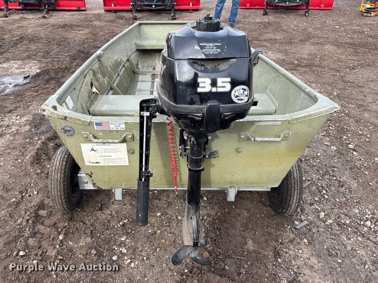 image for item DT2873 2021 Lowe 1032 boat