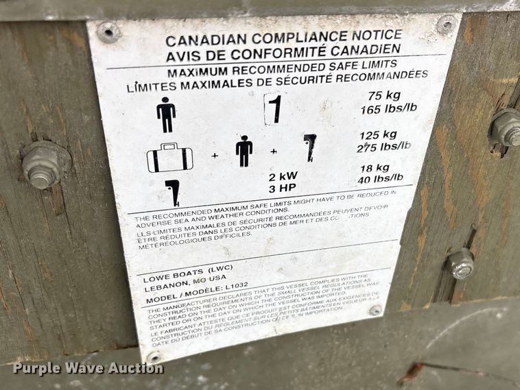 image for item DT2873 2021 Lowe 1032 boat