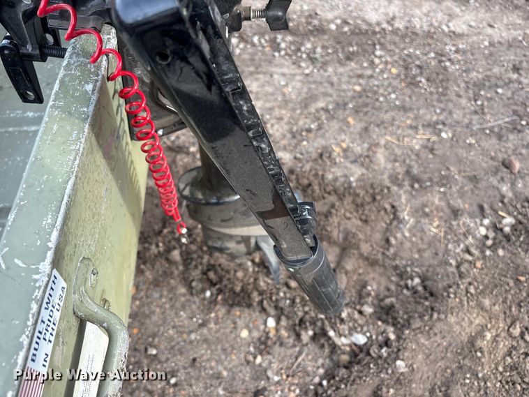 image for item DT2873 2021 Lowe 1032 boat