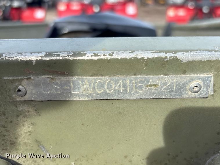 image for item DT2873 2021 Lowe 1032 boat