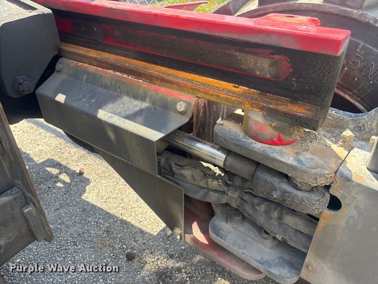 image for item DU0448 2017 Moffett M8 55.4 forklift