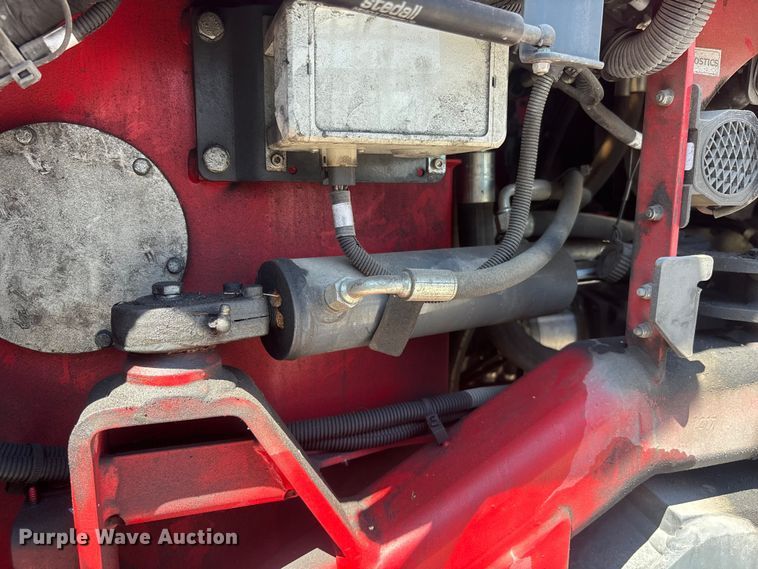 image for item DU0448 2017 Moffett M8 55.4 forklift