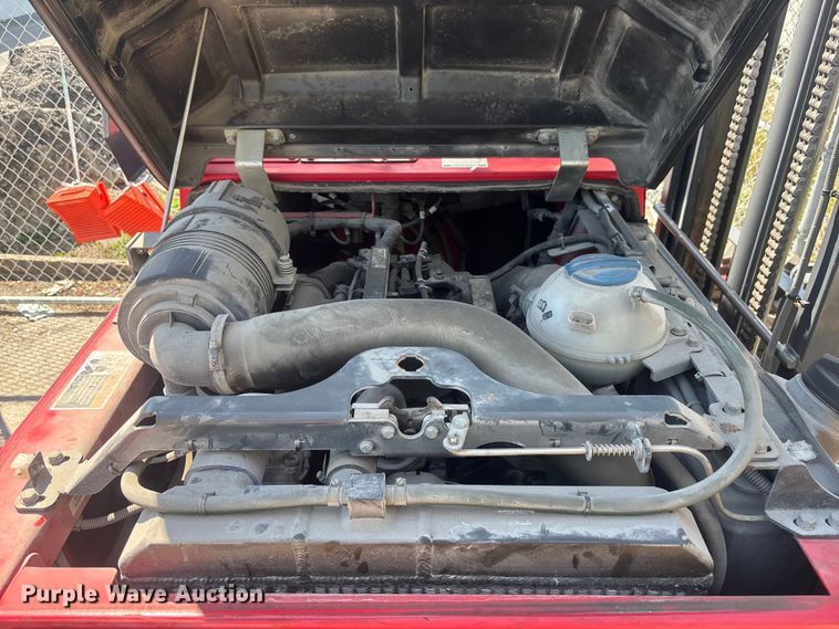 image for item DU0448 2017 Moffett M8 55.4 forklift