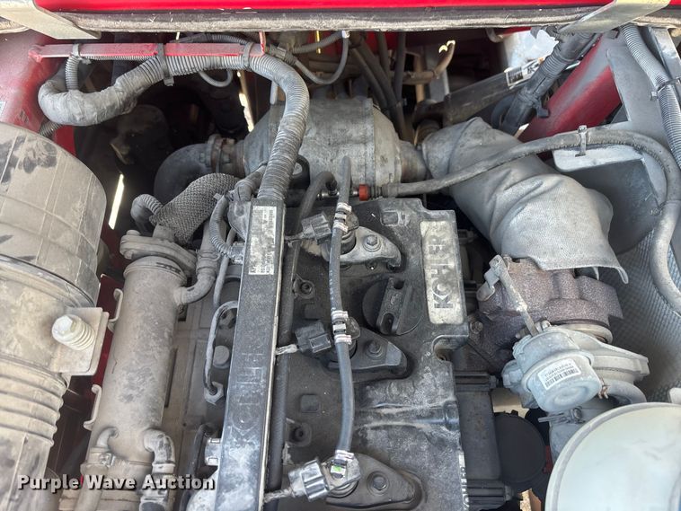 image for item DU0448 2017 Moffett M8 55.4 forklift