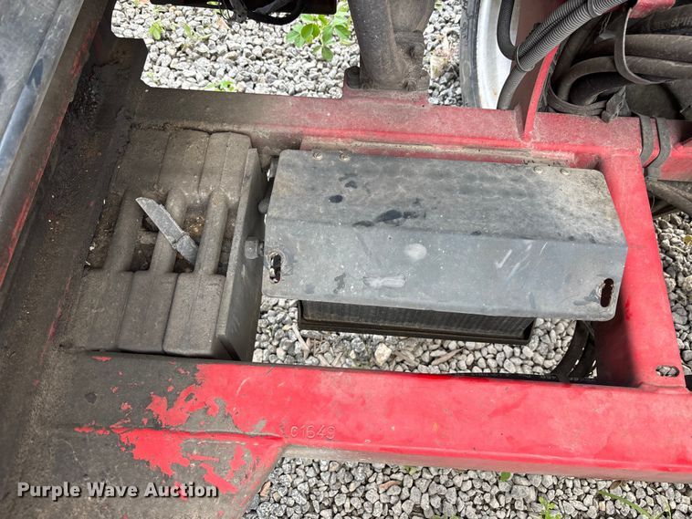 image for item DU0450 2003 Moffett M5500 