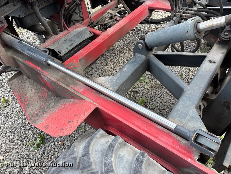 image for item DU0450 2003 Moffett M5500 