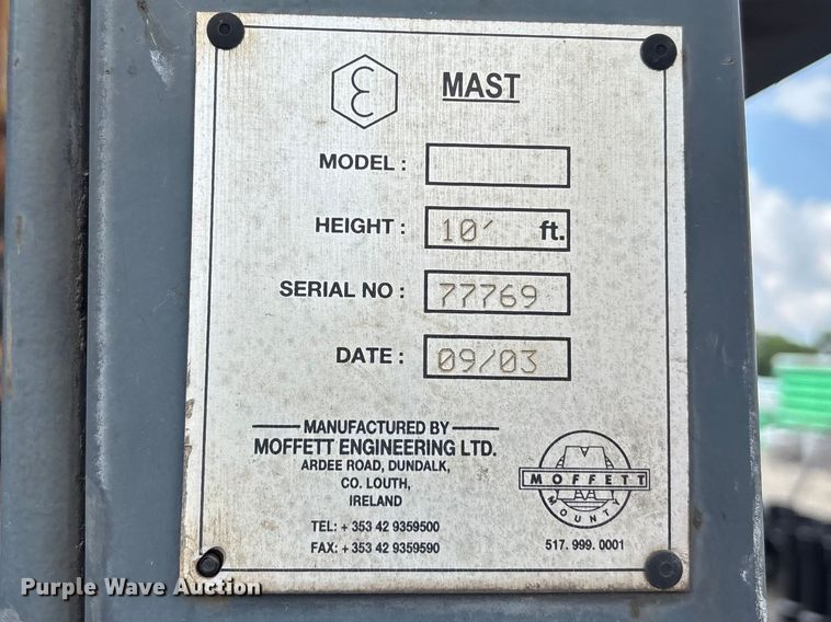 image for item DU0450 2003 Moffett M5500 