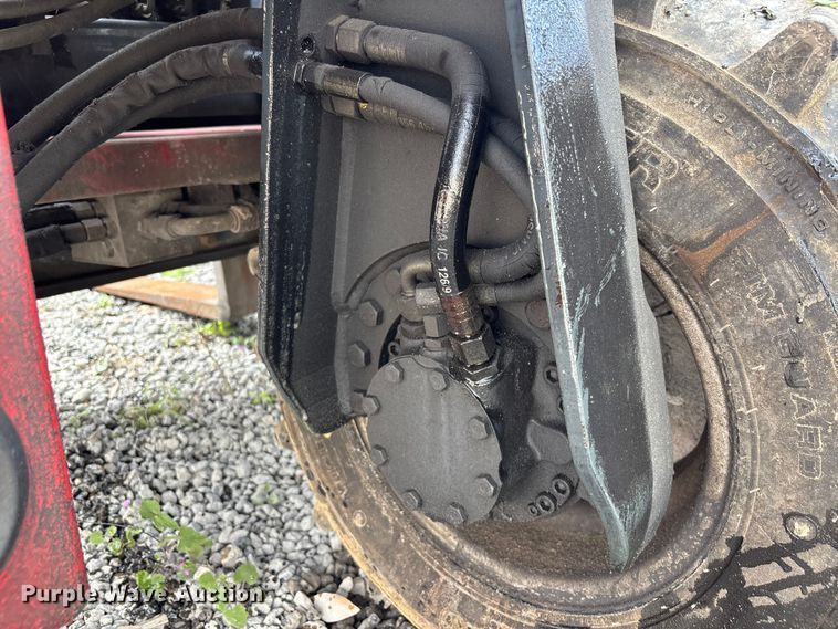 image for item DU0450 2003 Moffett M5500 