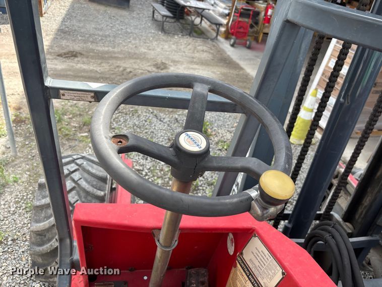 image for item DU0450 2003 Moffett M5500 