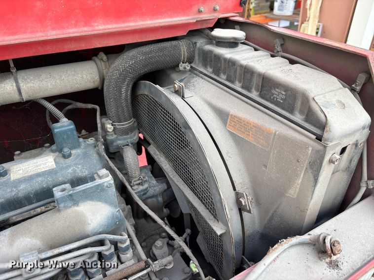 image for item DU0450 2003 Moffett M5500 