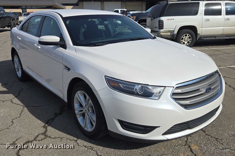 image for item DU2716 2017 Ford Taurus 